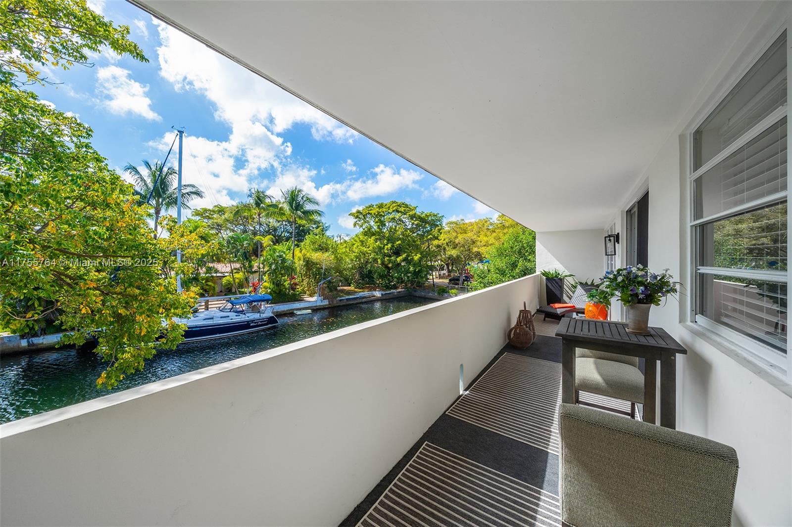 Property Image 1636445421