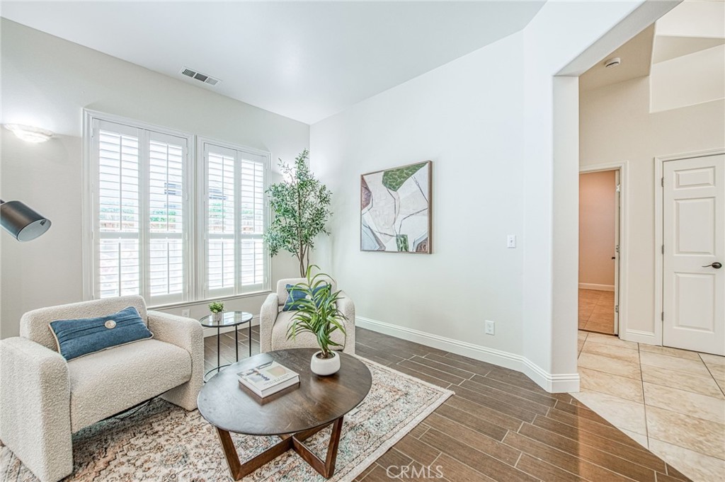 Property Image 1668835671