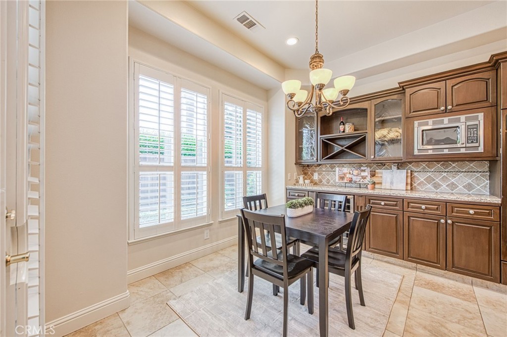 Property Image 1668876569