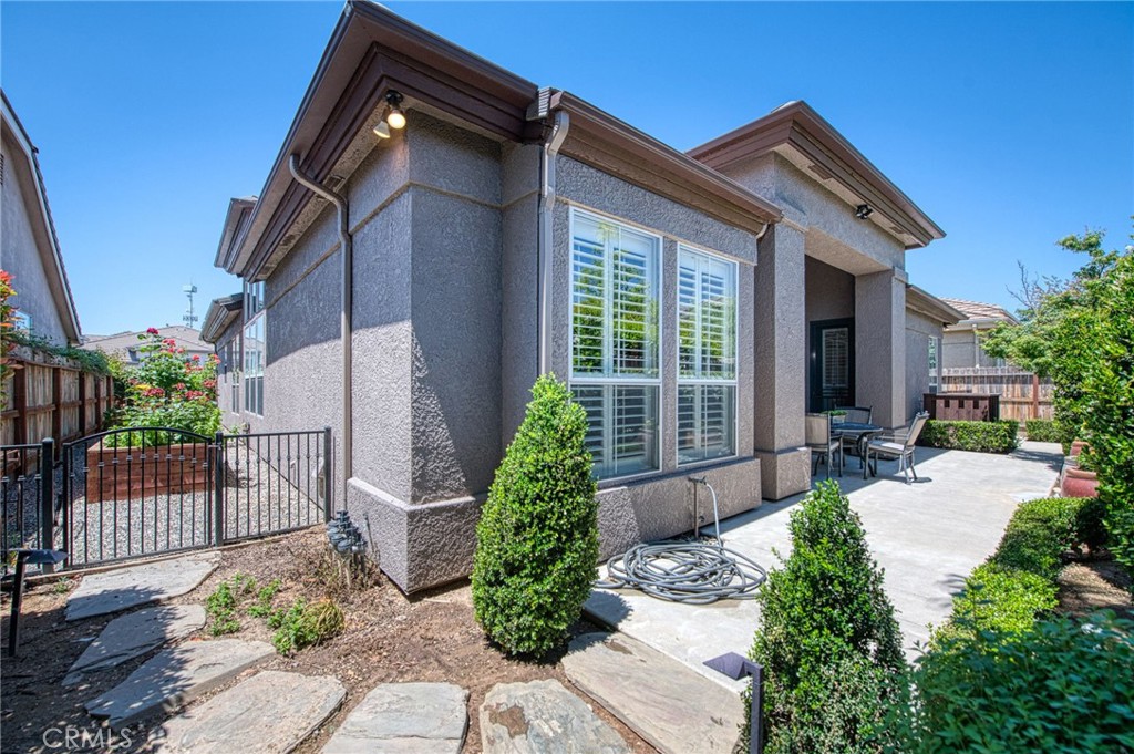 Property Image 1668777596