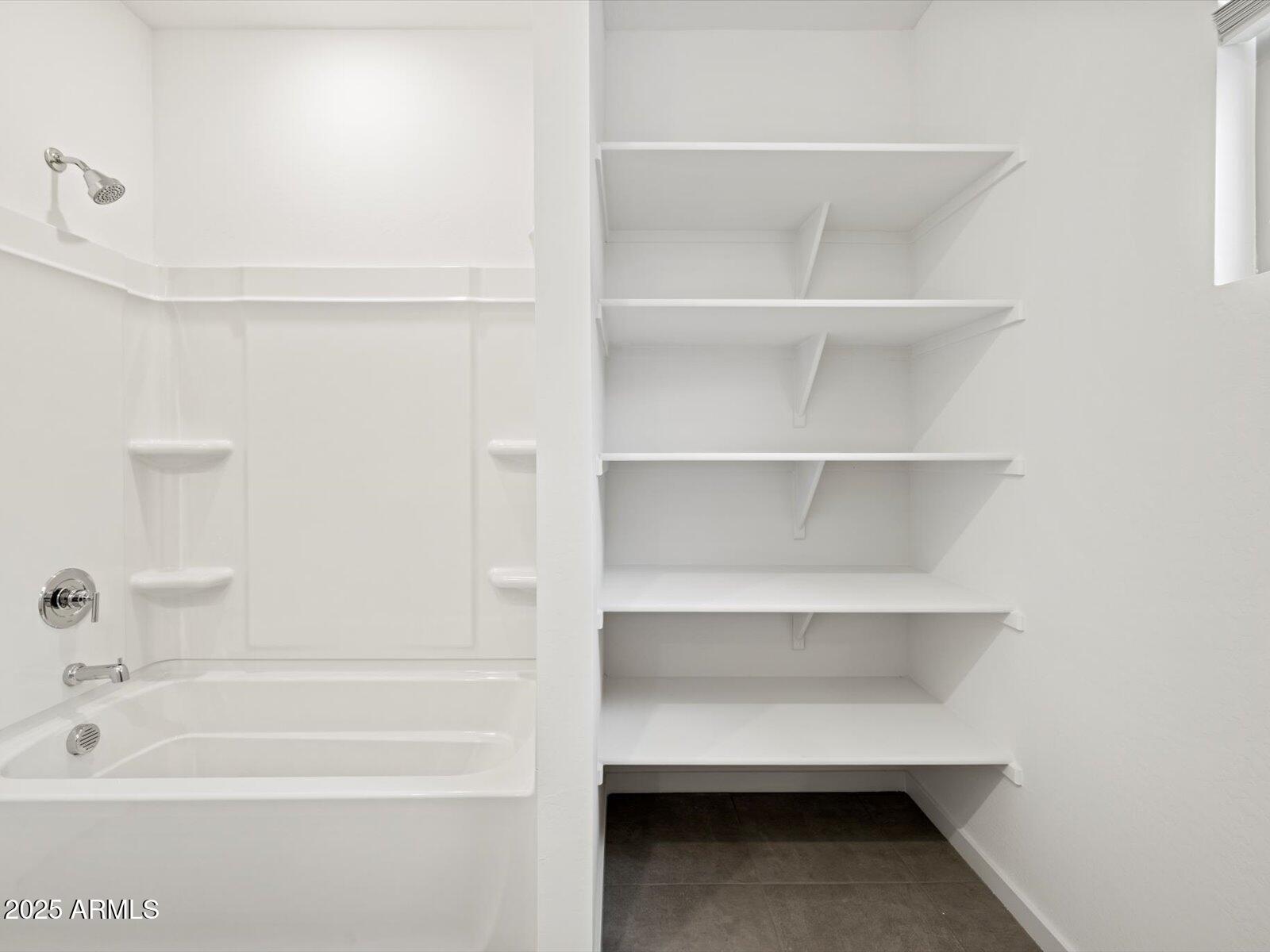 Property Image 1590630015