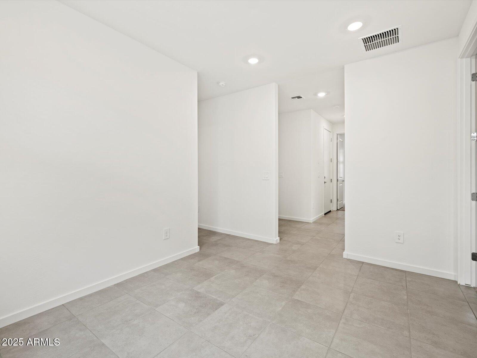Property Image 1590630025