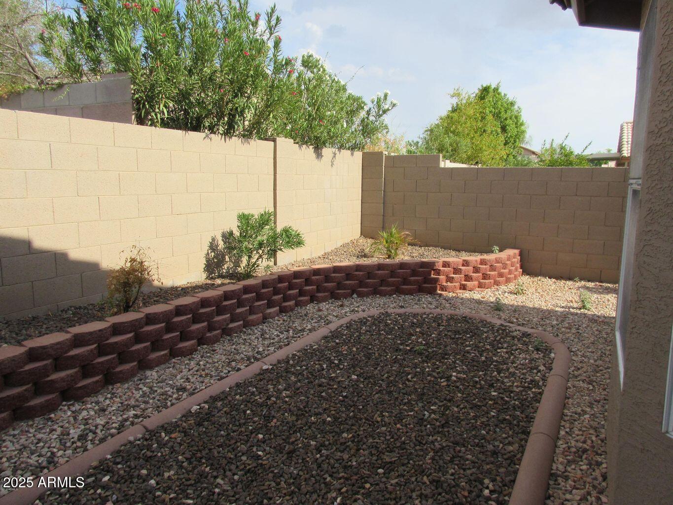 Property Image 1582785079