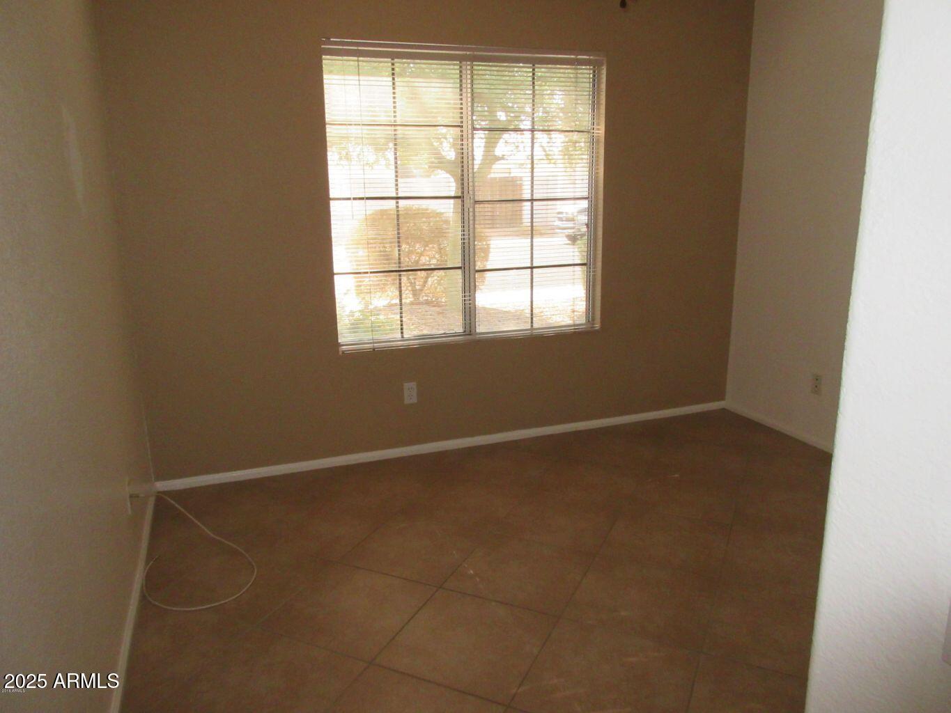 Property Image 1582785064