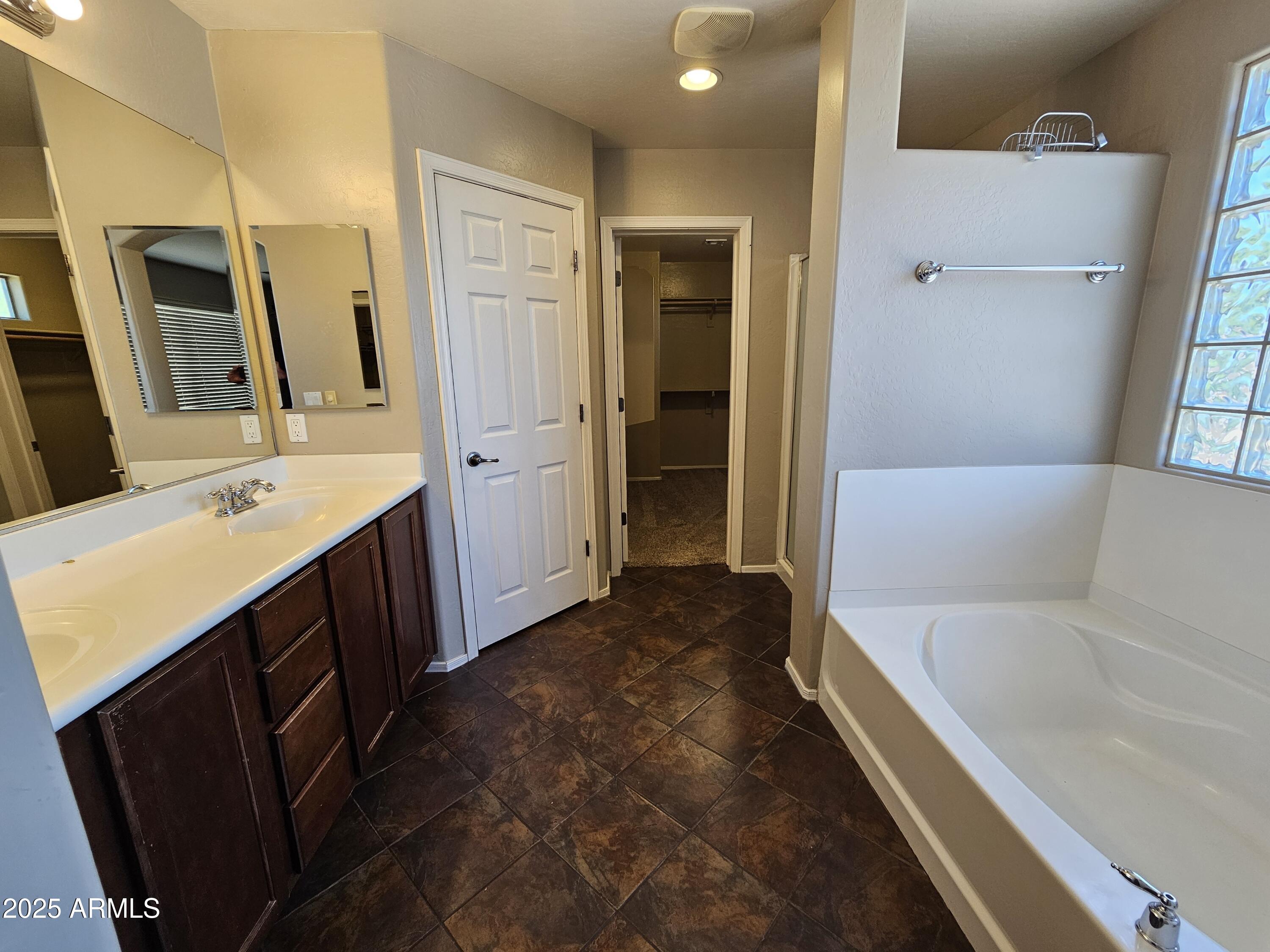Property Image 1684734499