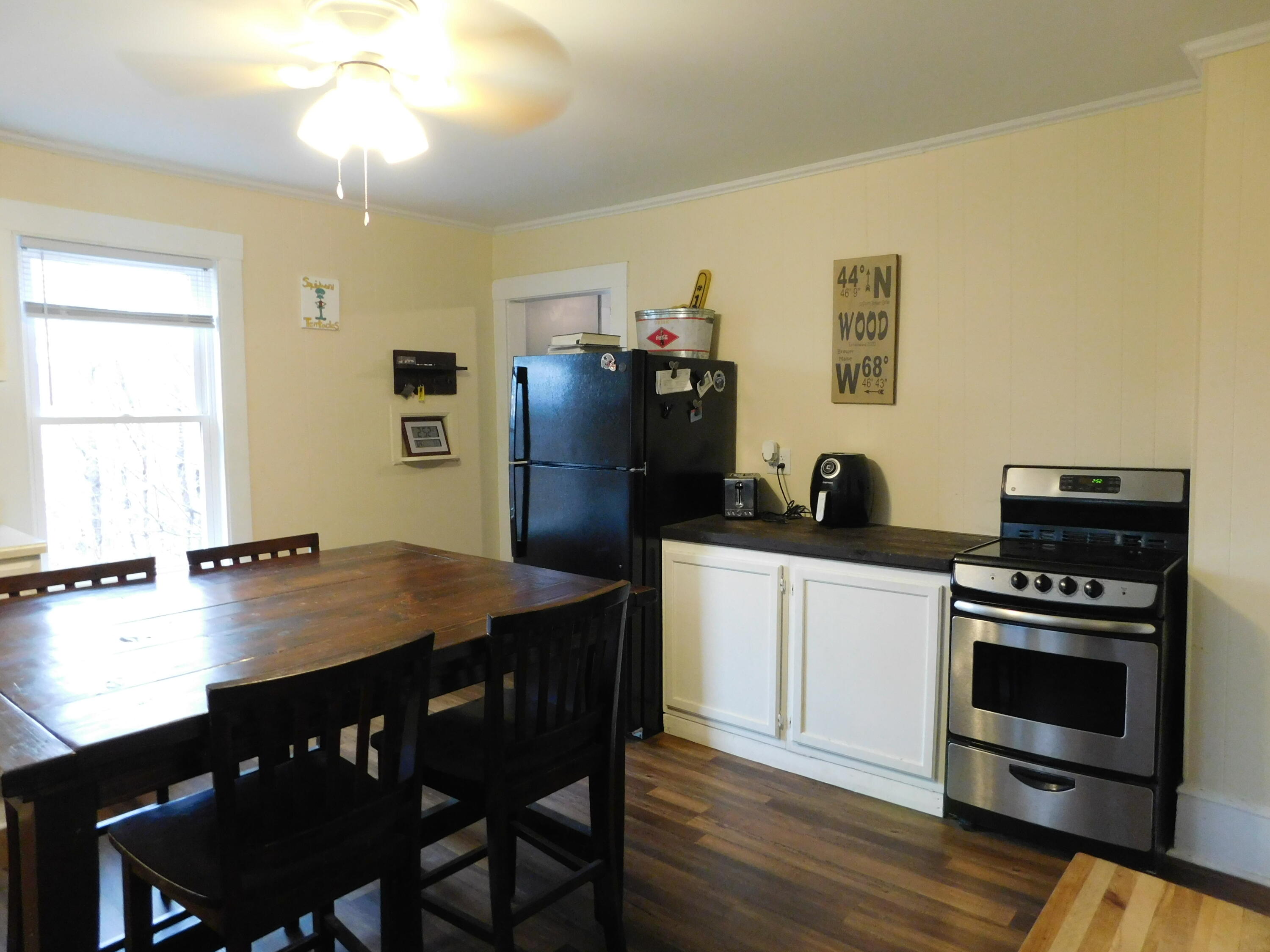 Property Image 1483748563
