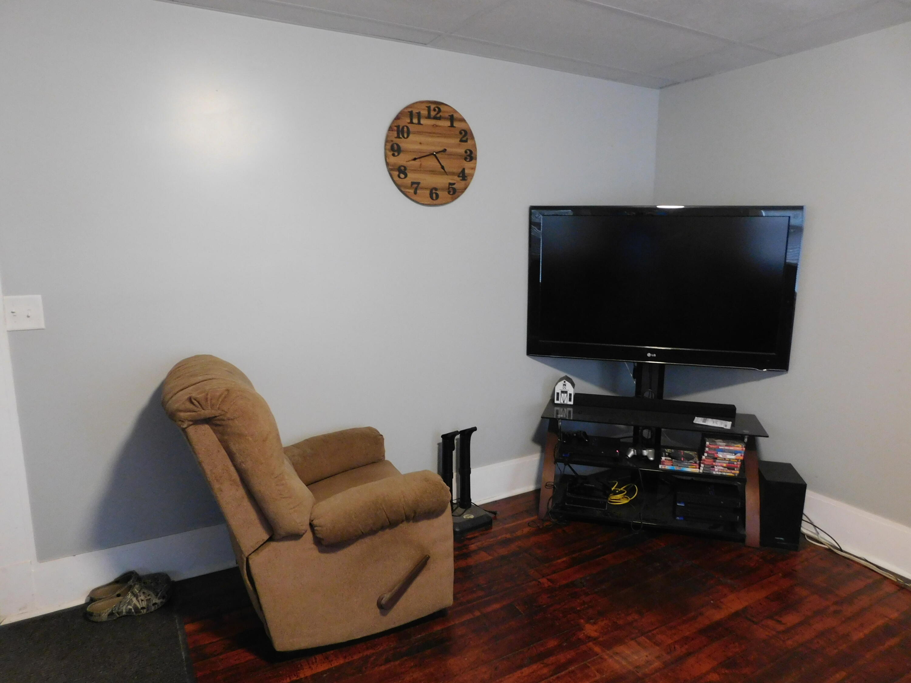 Property Image 1483748582