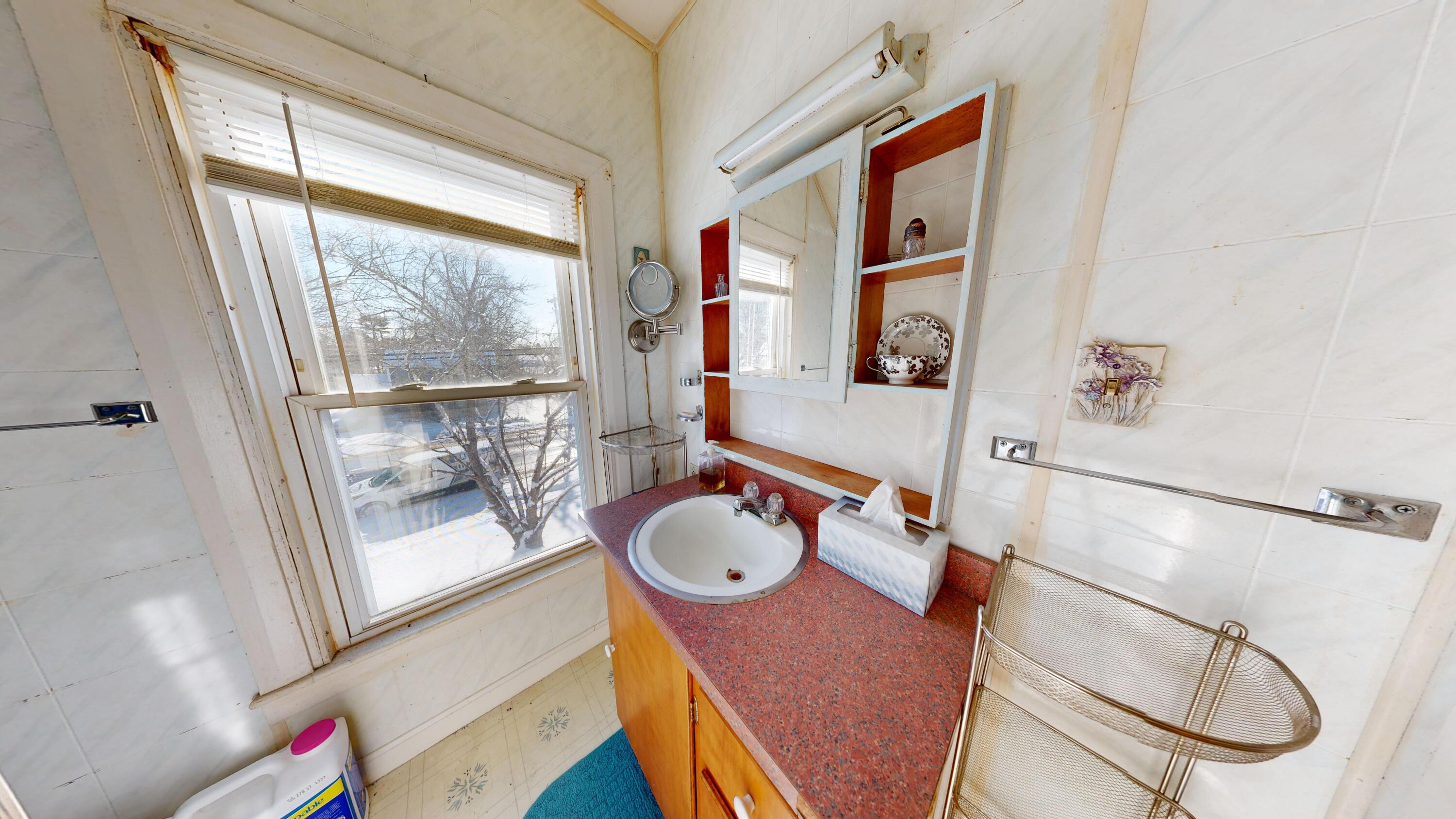 Property Image 1550648349