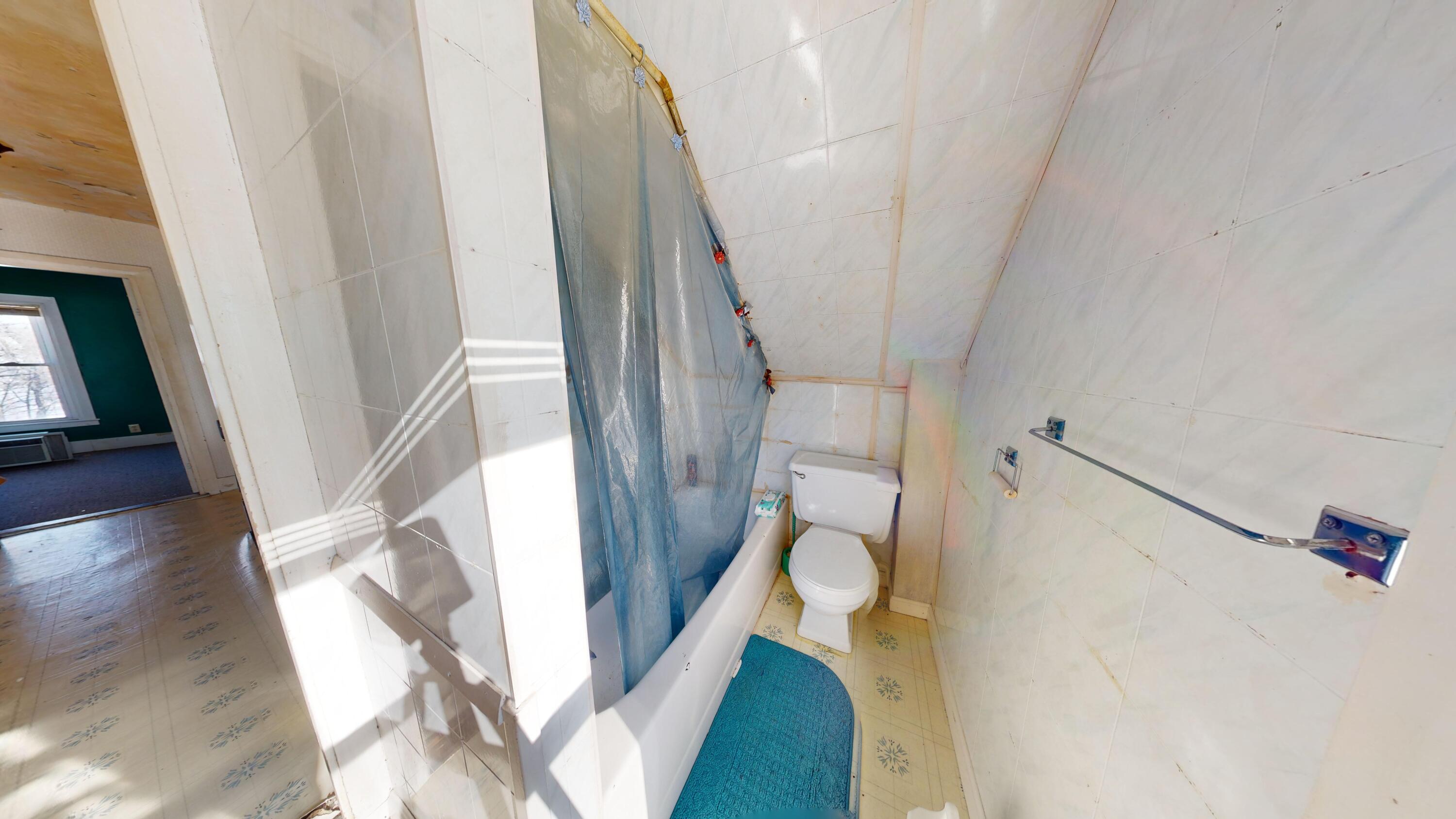 Property Image 1550648345