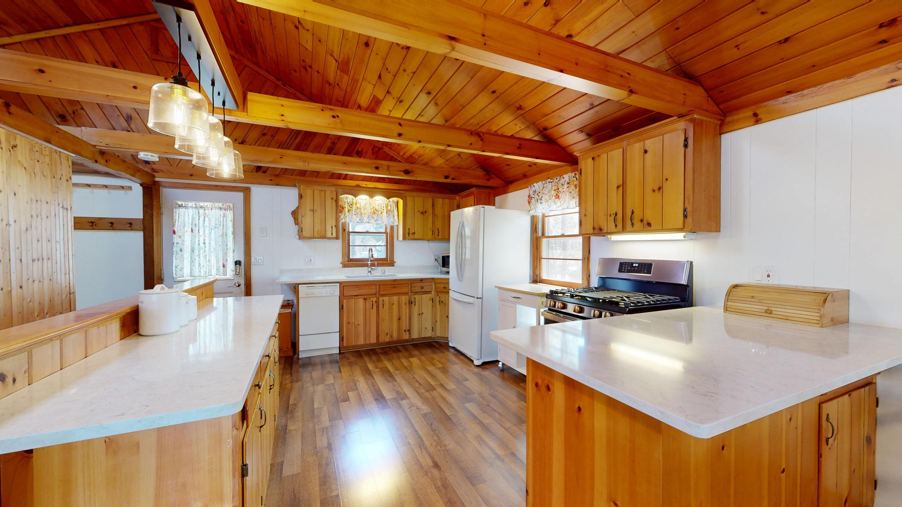 Property Image 1699231742
