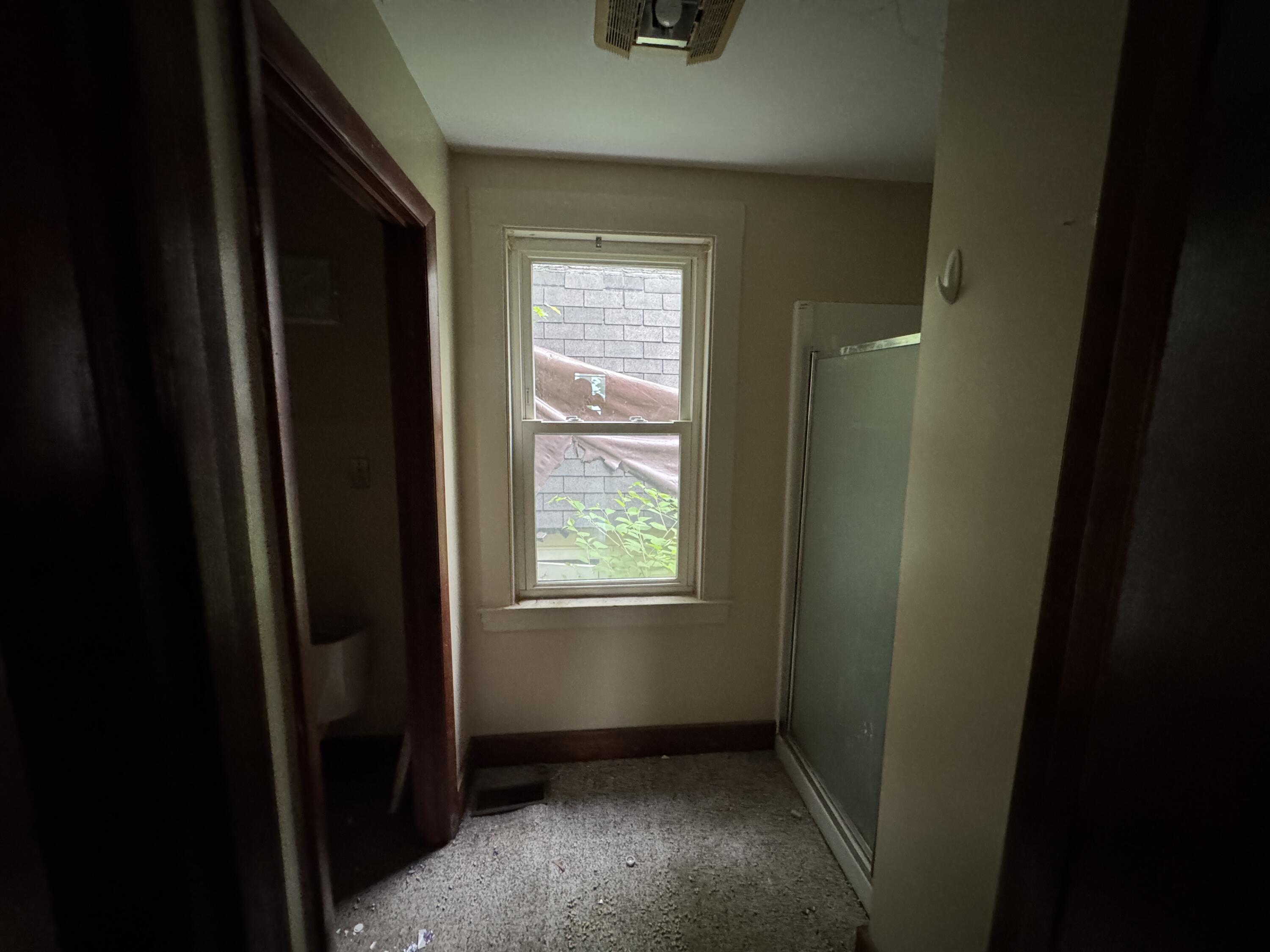 Property Image 1715486079