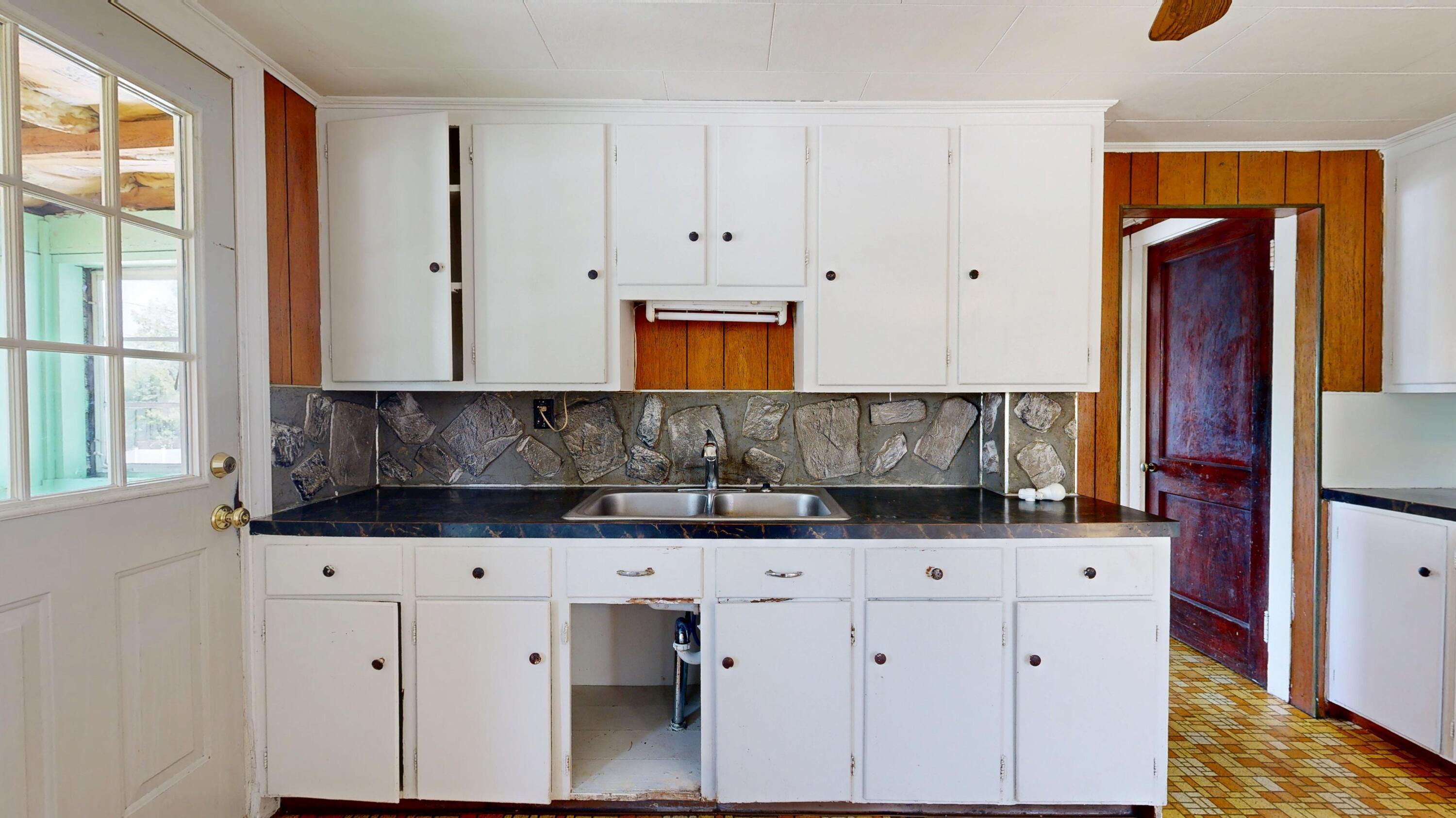 Property Image 1736431447