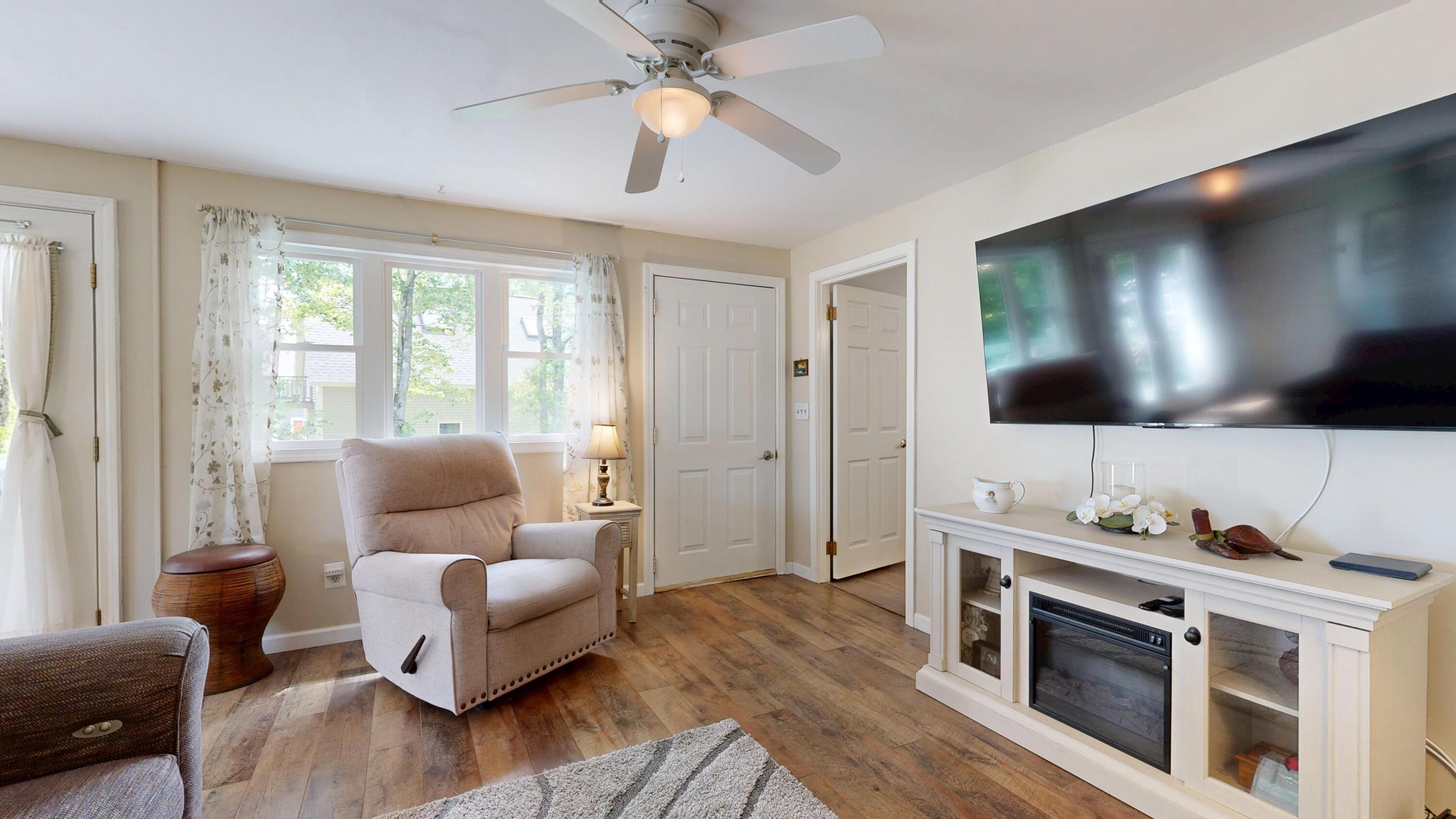 Property Image 1728642818