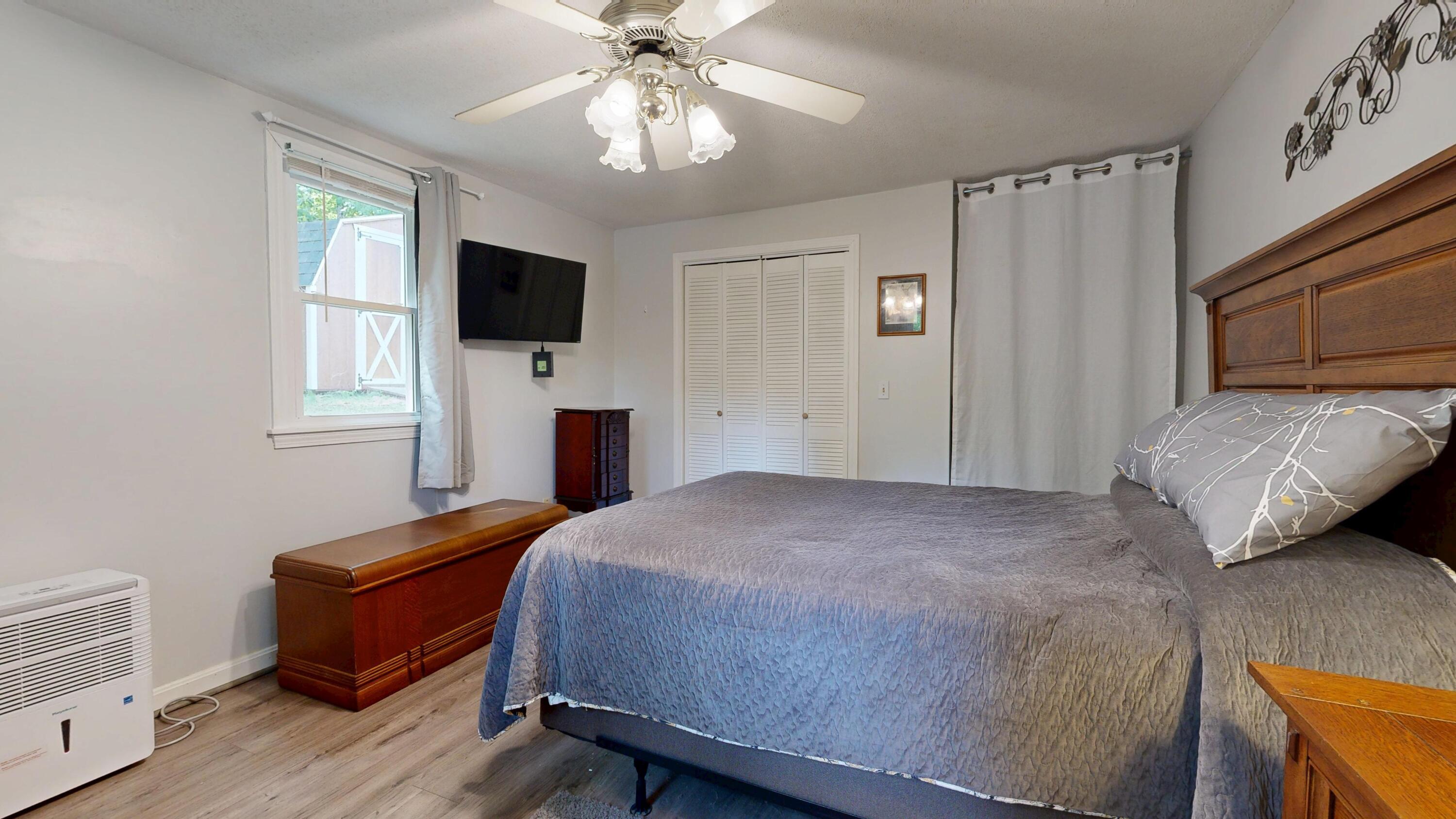 Property Image 1728642823