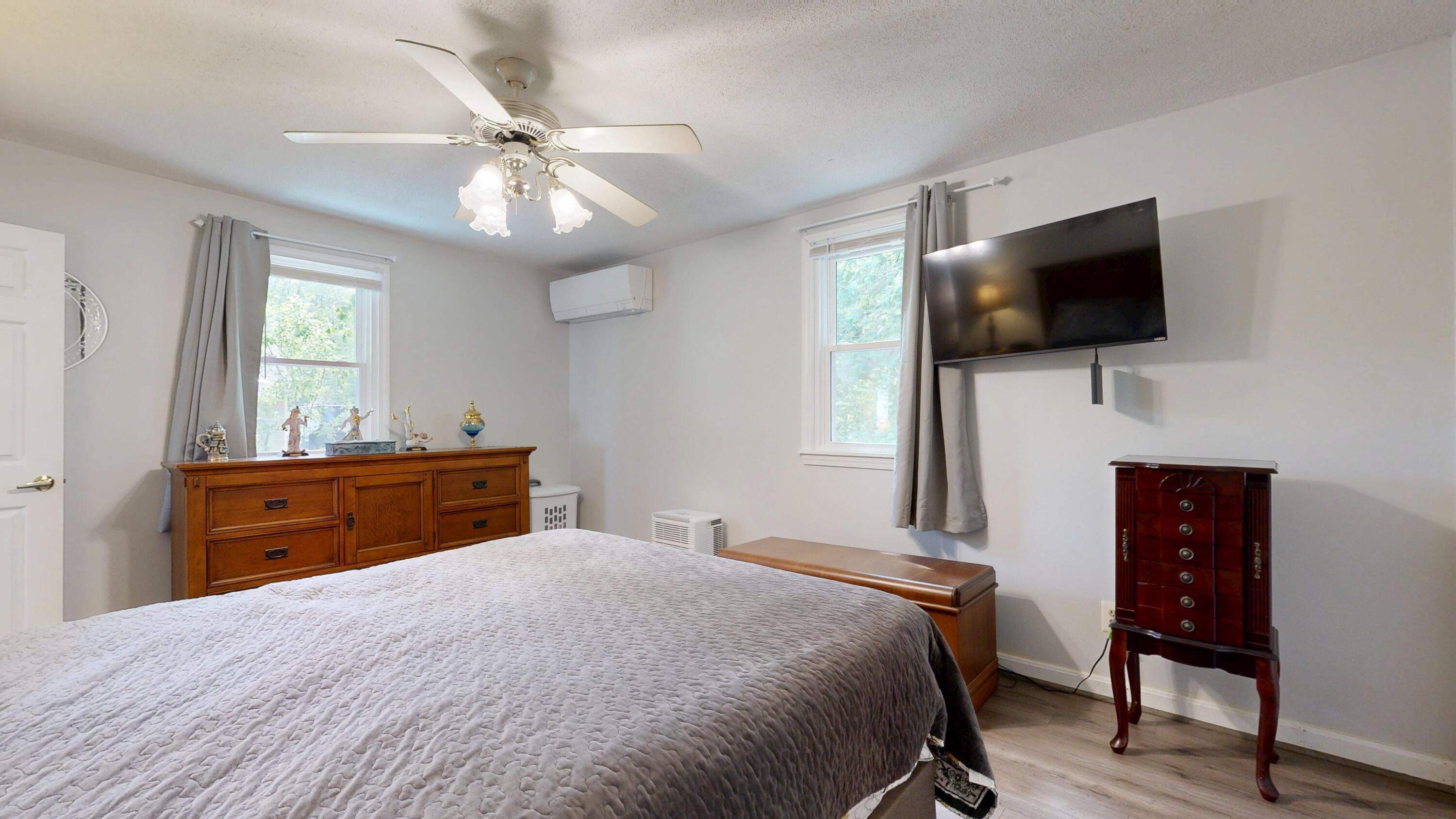Property Image 1728642822