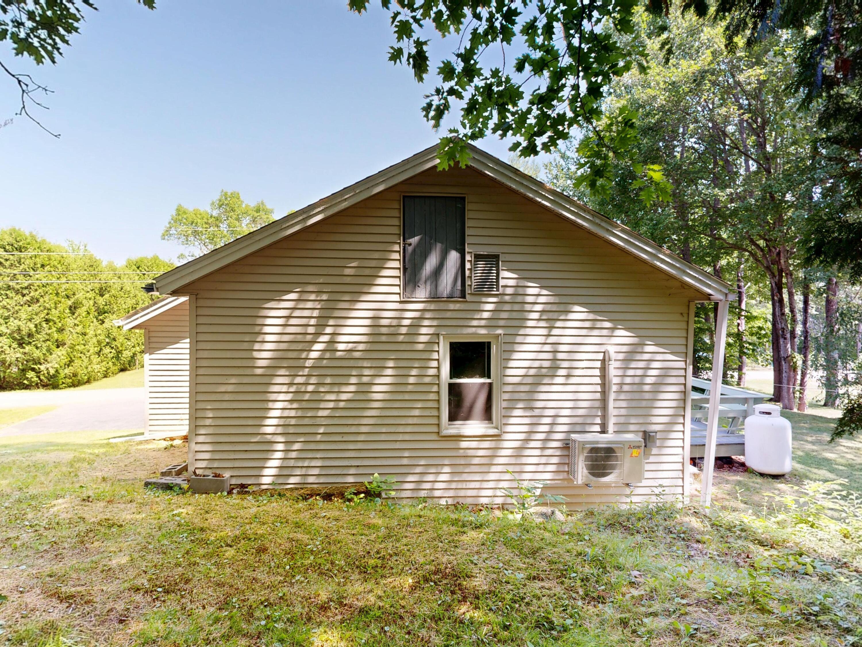 Property Image 1728642835