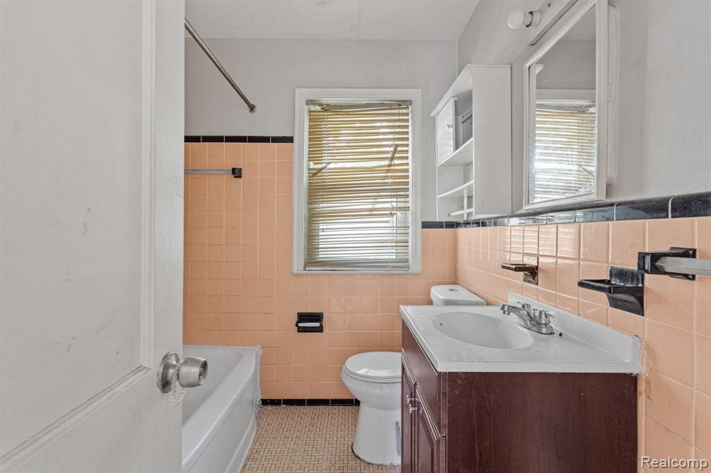 Property Image 1690178371