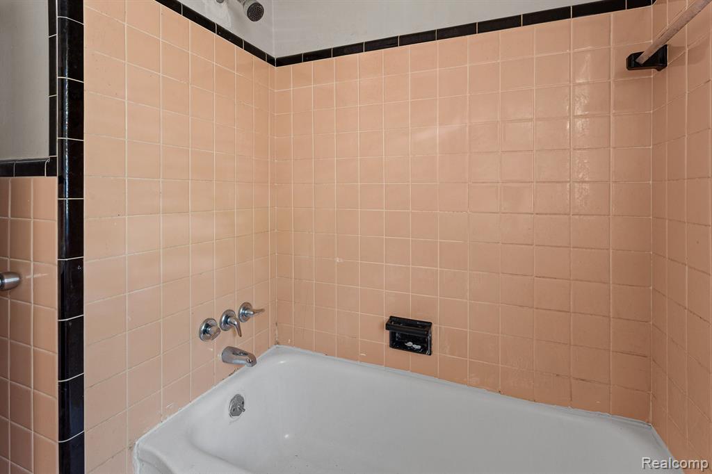 Property Image 1690178372