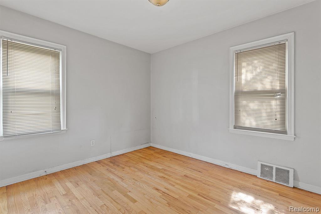 Property Image 1690178375