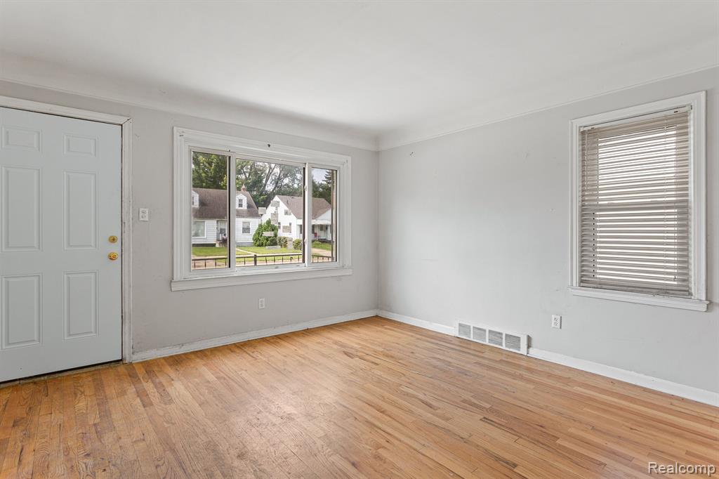 Property Image 1690178358