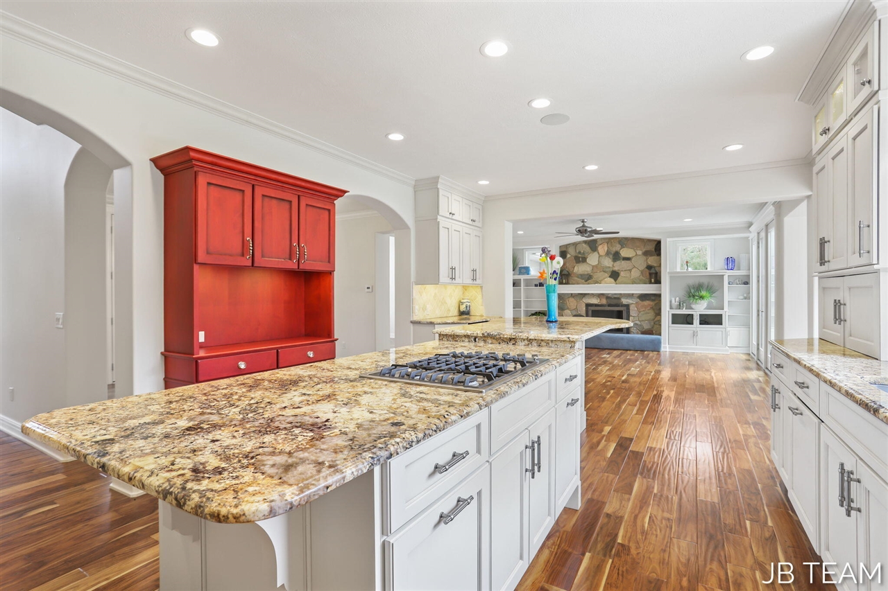 Property Image 1665554409