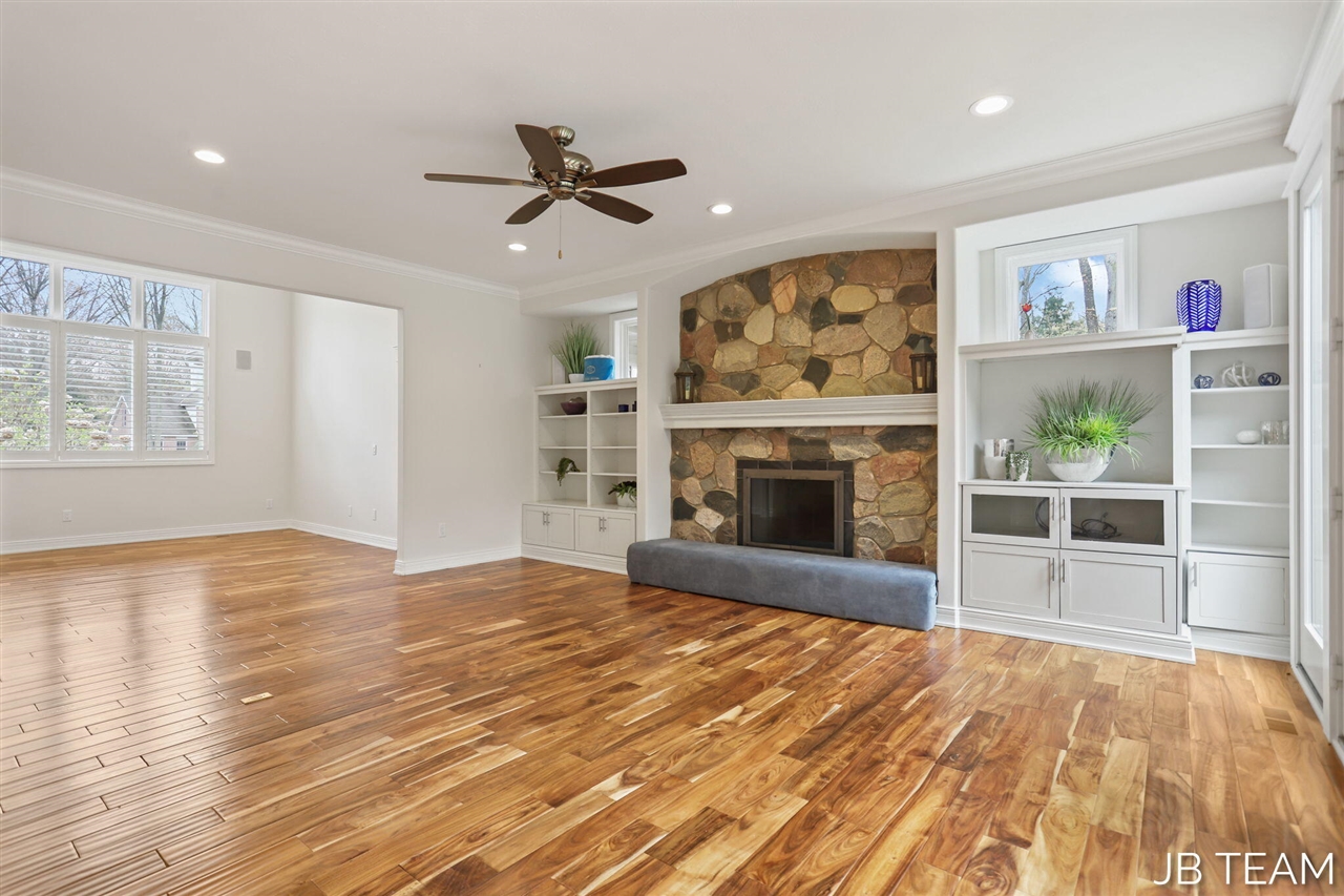 Property Image 1665554405