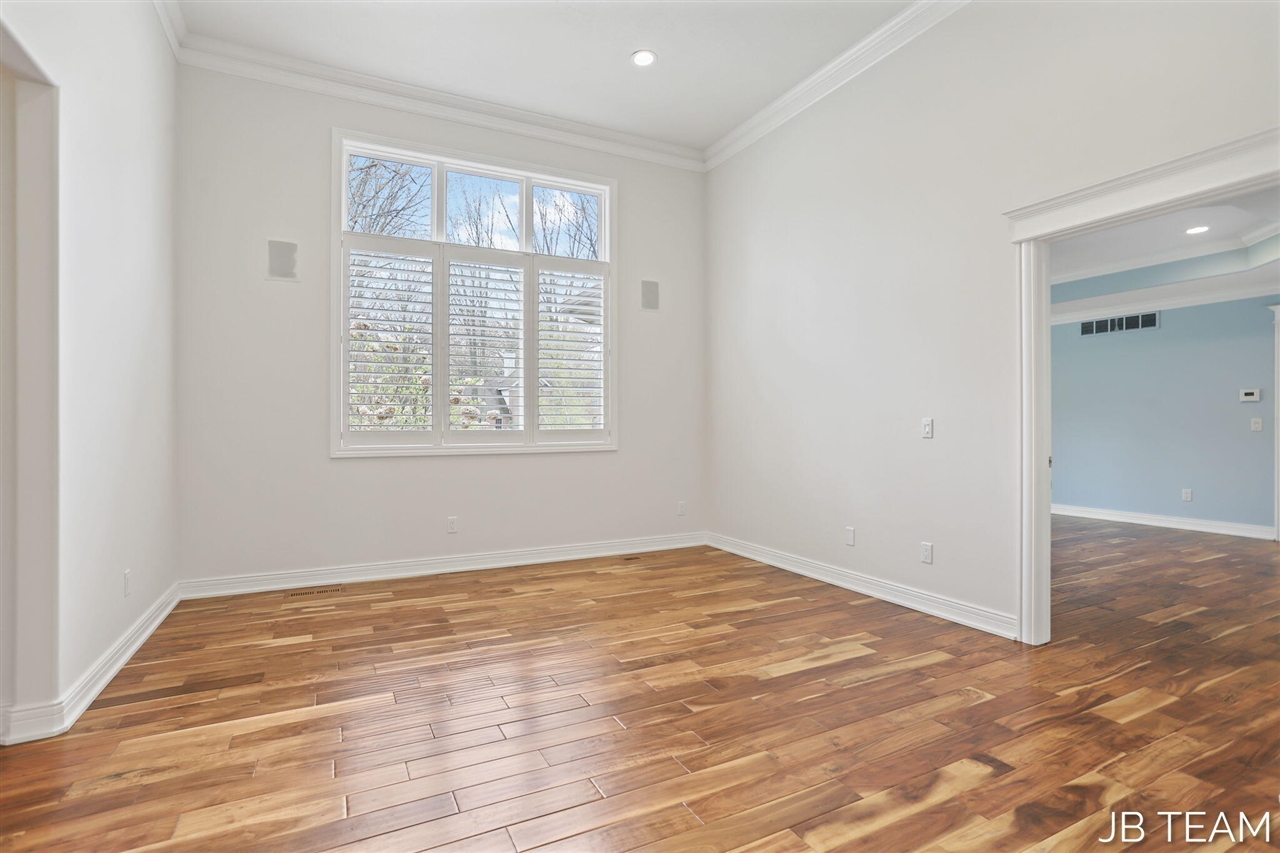 Property Image 1665554406
