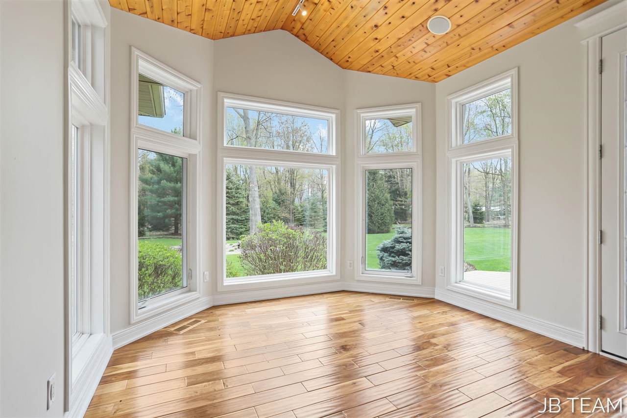 Property Image 1665554412
