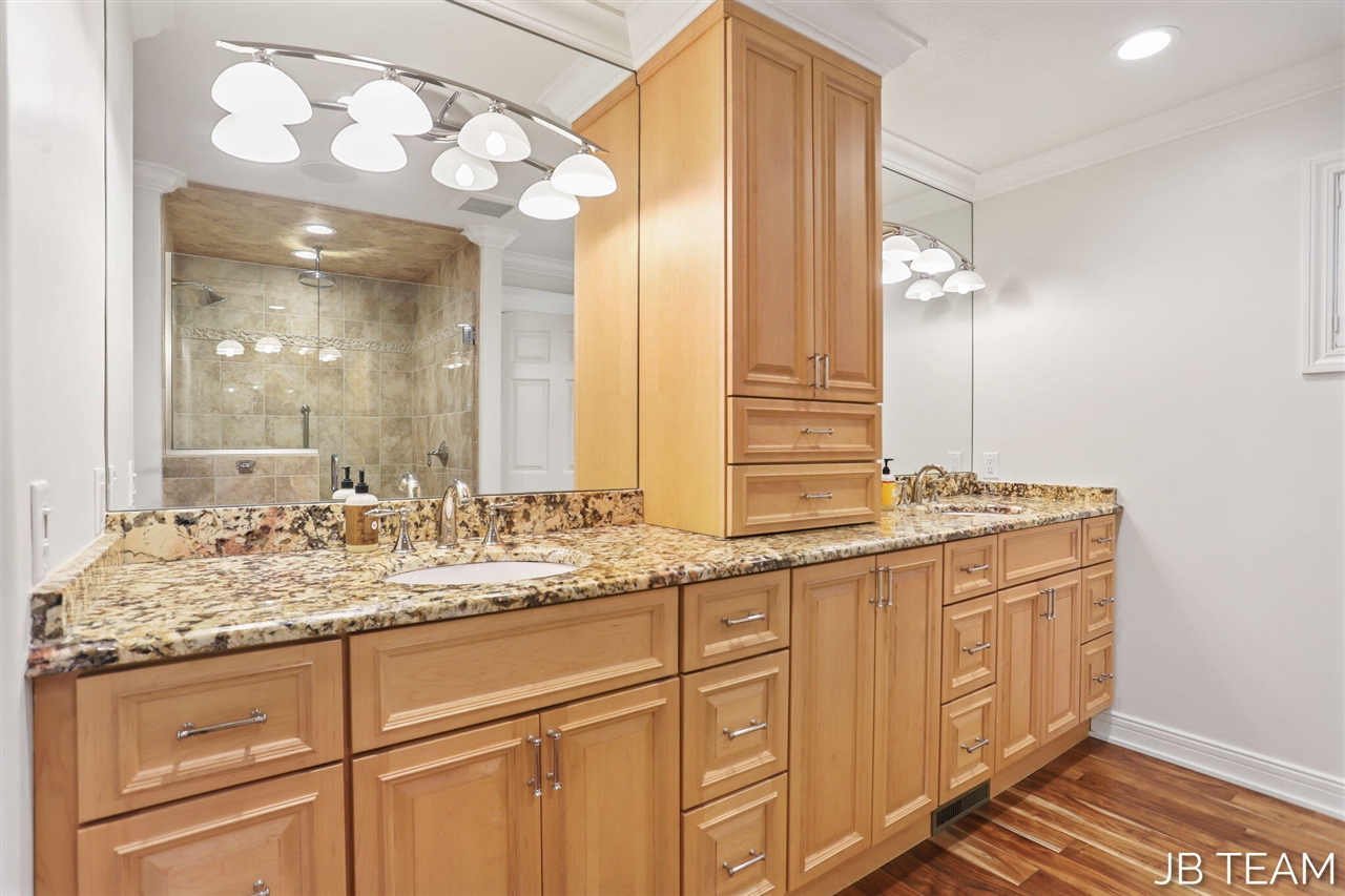 Property Image 1665554416