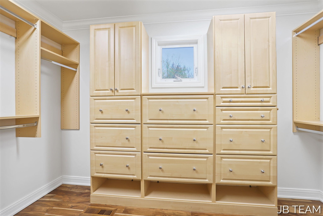Property Image 1665554419