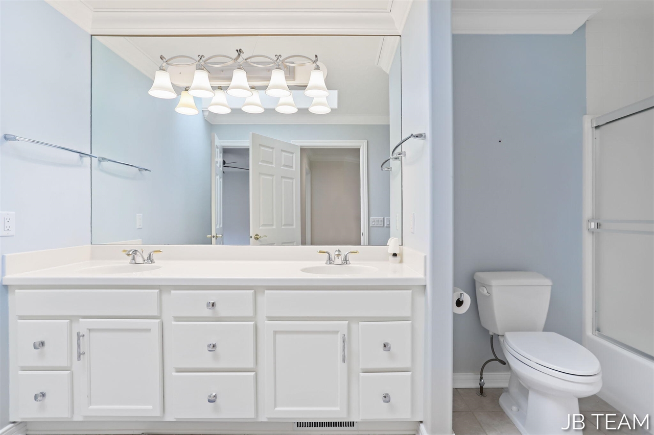 Property Image 1665554426