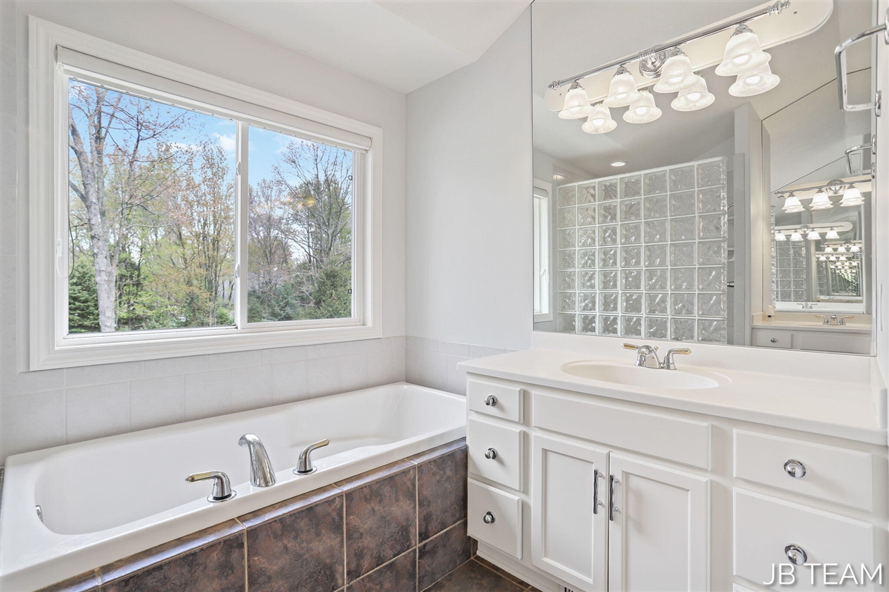 Property Image 1665554464