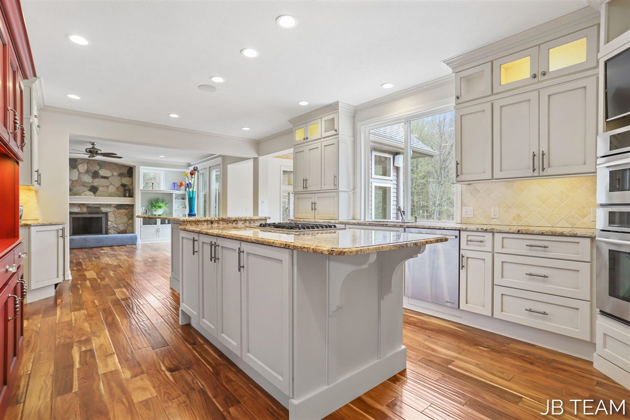 Property Image 1665554397
